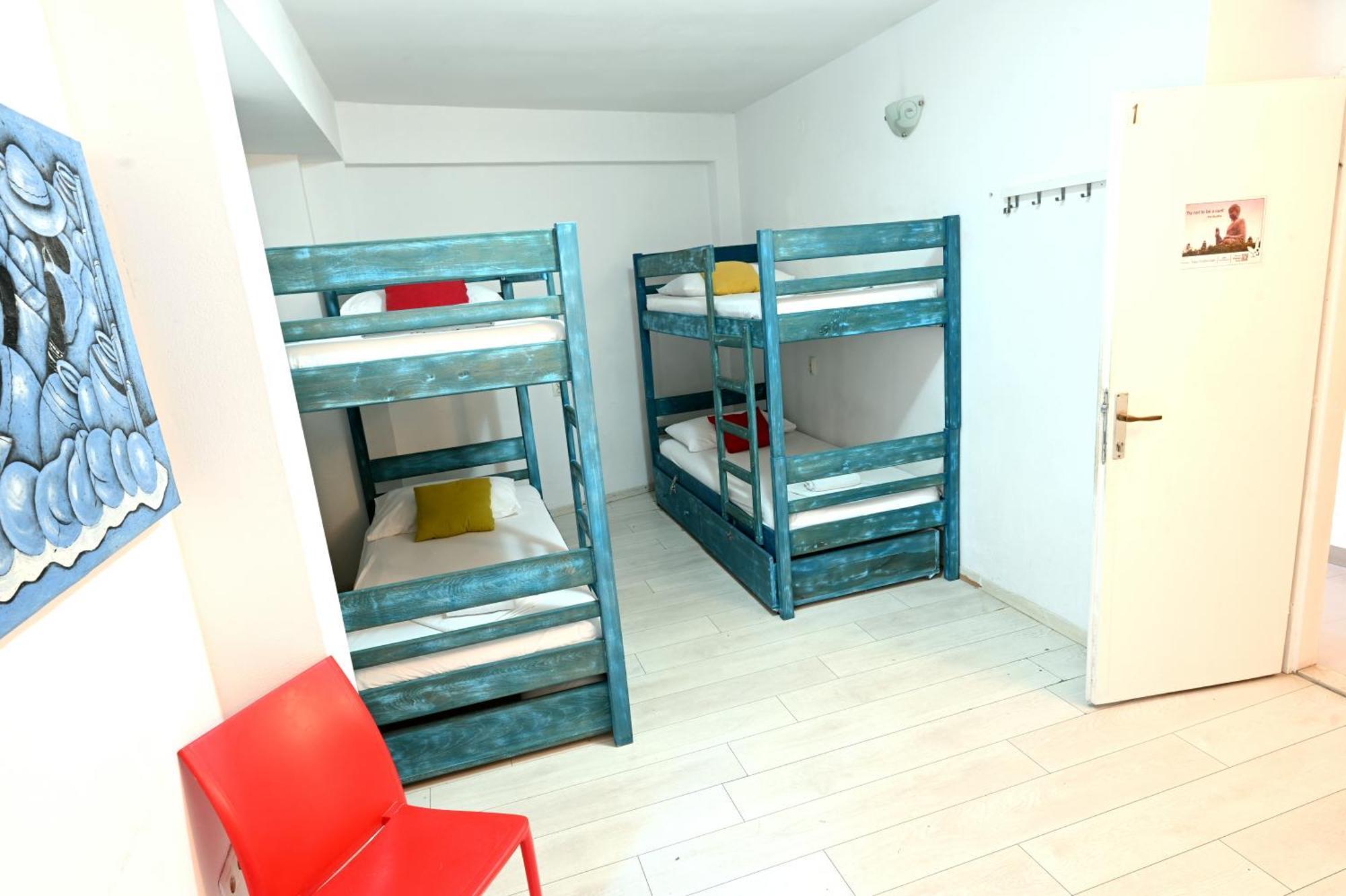 Hostel White Rabbit Hvar Town